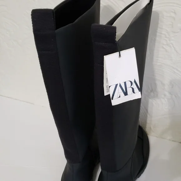 RARE ZARA Lug Sole Low Heel Black Rubberized Bloggers Favorite Size 7.5 - Picture 8 of 10